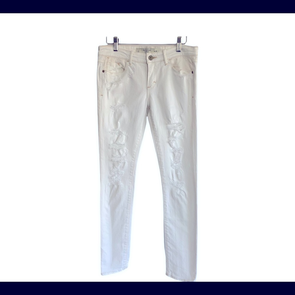 Abercrombie & Fitch Distressed Jeans Sz 2